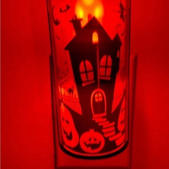 Bath and Body Works Winter and Halloween Wallflower Plug Lot! - Picture 5 of 7